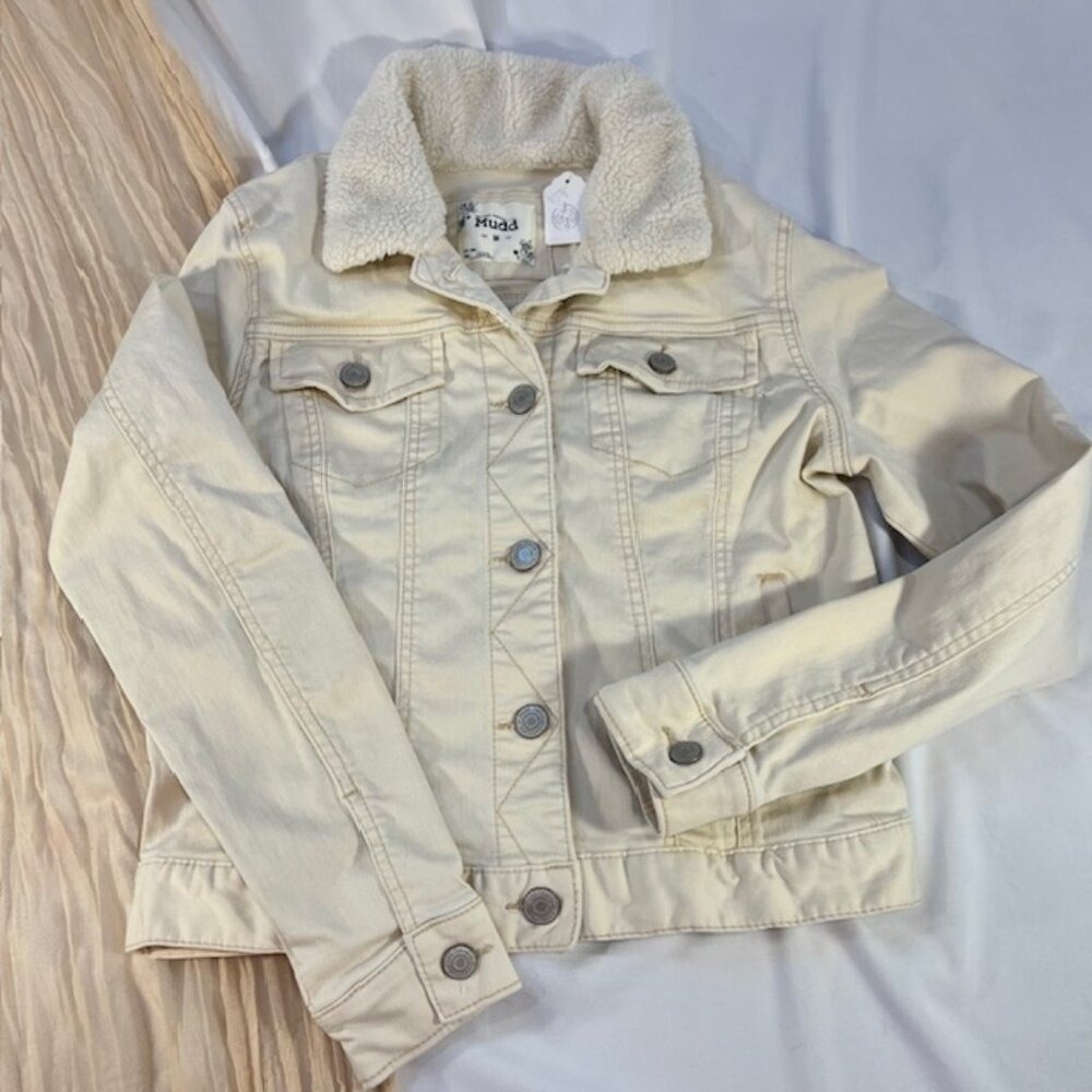Mudd Women's Cream Colored Jean‎ Coat Size M